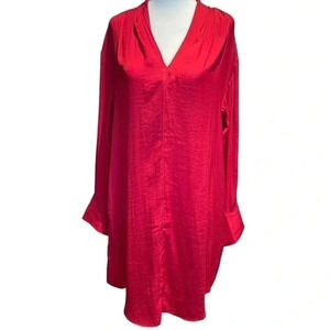 Banana Republic red dress. Size XS. Satin-like, perfect for the holidays.